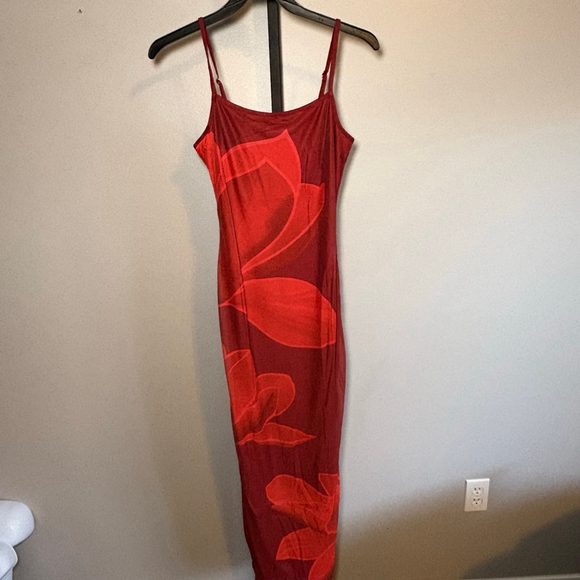 Unbranded Dresses & Skirts - Women's Pretty Garden Red Floral Sleeveless Maxi Dress S